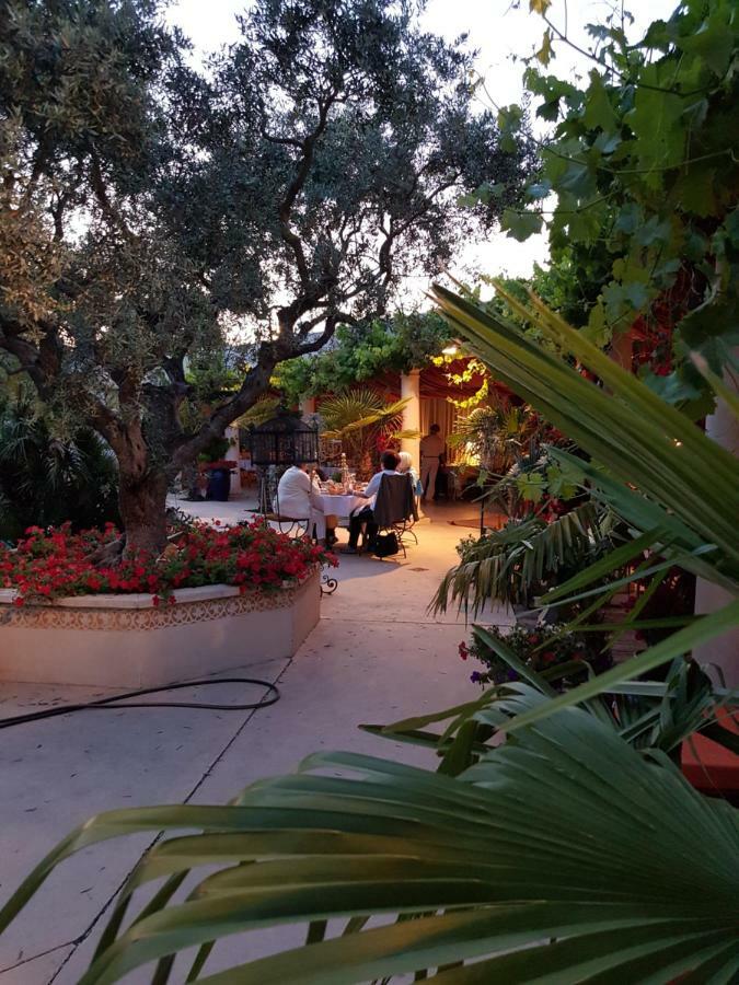 La Villa Majorelle Pertuis Dış mekan fotoğraf